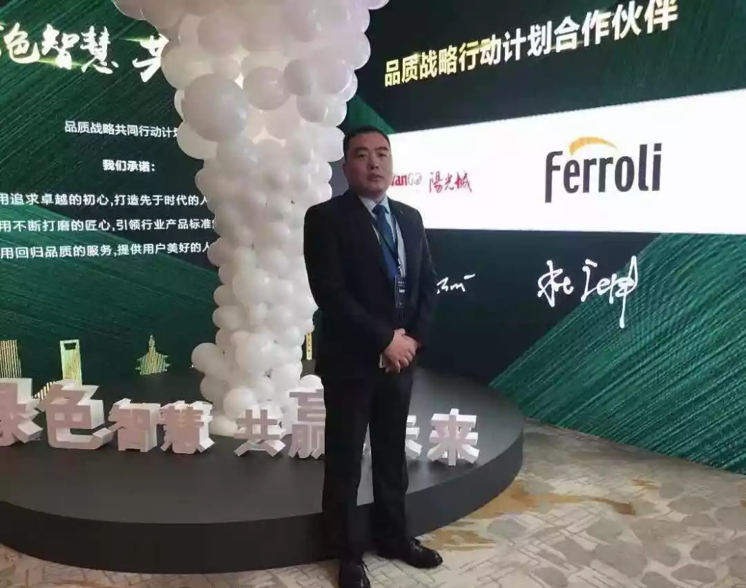 亲友游戏中心-亲友多乐斗-亲友天天坦克大战