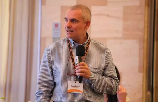 亲友游戏中心-亲友多乐斗-亲友天天坦克大战