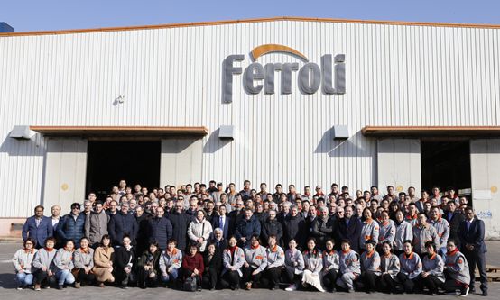 亲友游戏中心-亲友多乐斗-亲友天天坦克大战