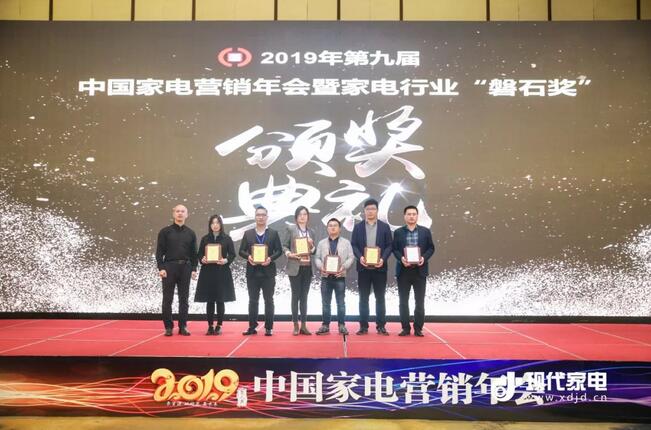 亲友游戏中心-亲友多乐斗-亲友天天坦克大战