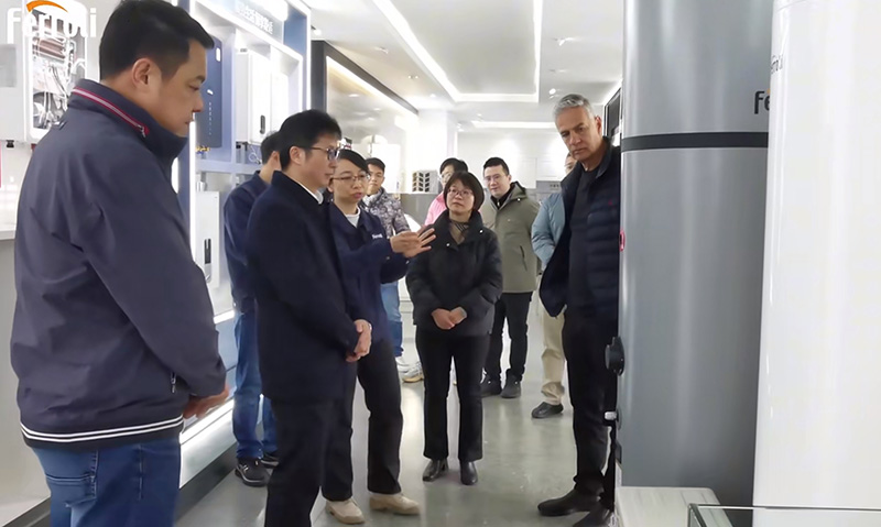 亲友游戏中心-亲友多乐斗-亲友天天坦克大战