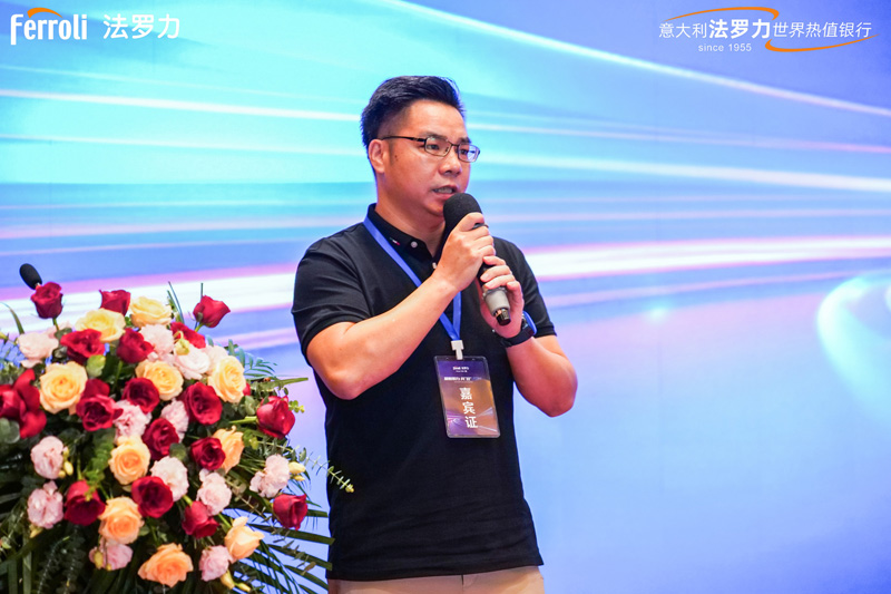 亲友游戏中心-亲友多乐斗-亲友天天坦克大战