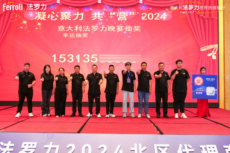 亲友游戏中心-亲友多乐斗-亲友天天坦克大战