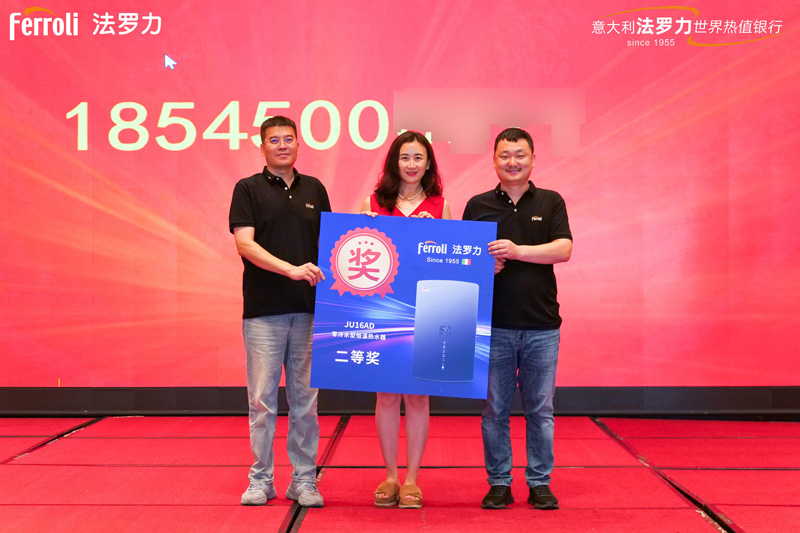 亲友游戏中心-亲友多乐斗-亲友天天坦克大战