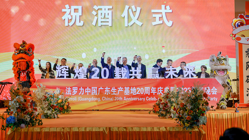 亲友游戏中心-亲友多乐斗-亲友天天坦克大战