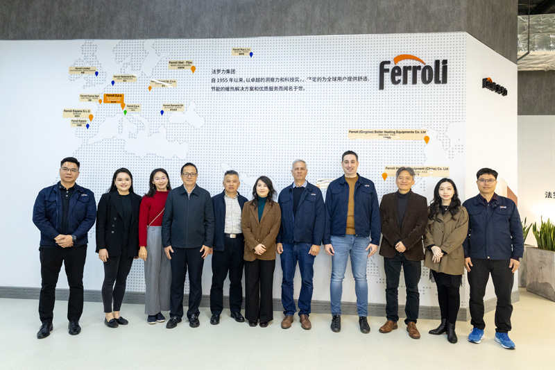 亲友游戏中心-亲友多乐斗-亲友天天坦克大战