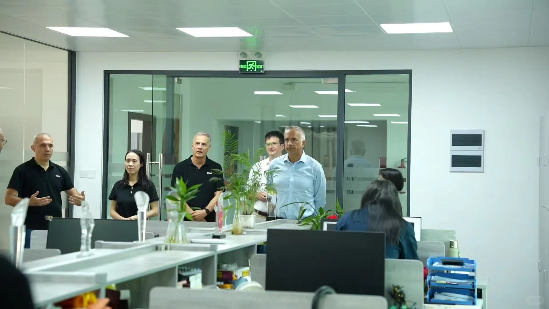 亲友游戏中心-亲友多乐斗-亲友天天坦克大战