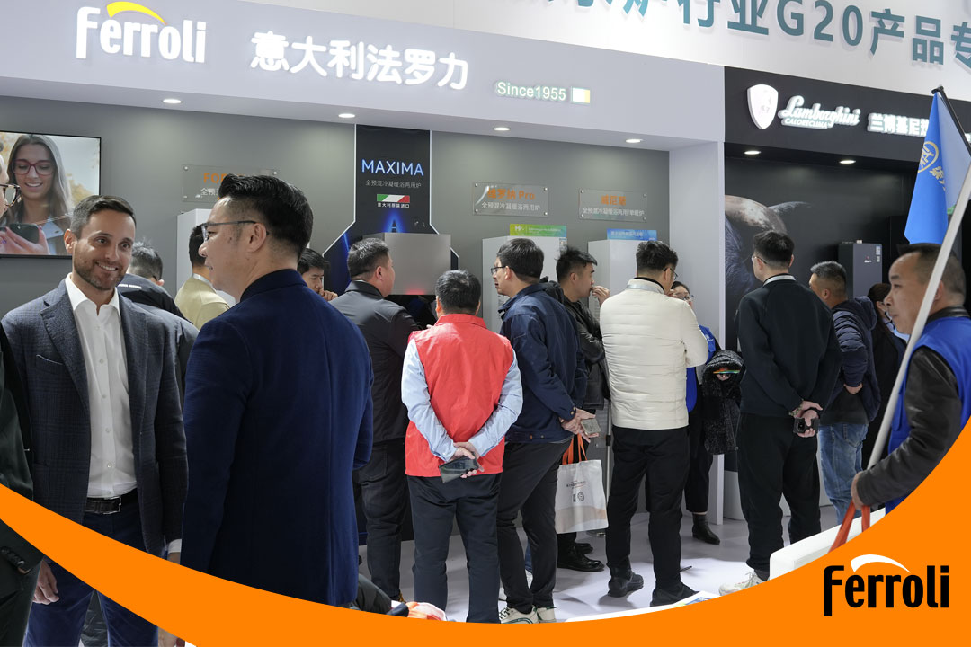 亲朋游戏中心携高端品牌兰博基尼热能亮相ISH中国供热展